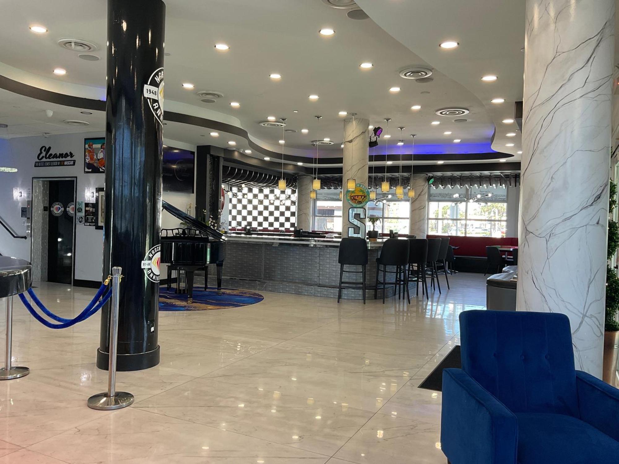 流线酒店-德通纳海滩市 代托纳海滩 外观 照片